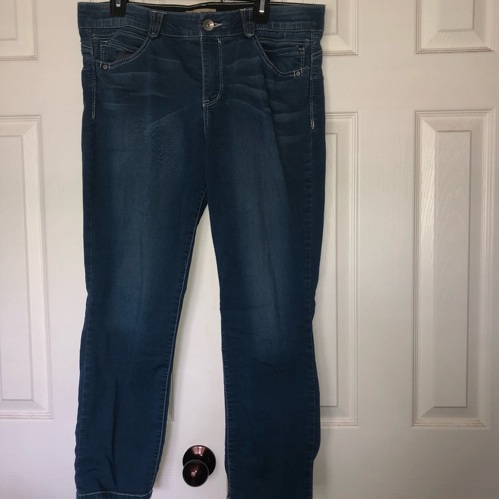 Democracy jeans Size 14, stretchy waist band